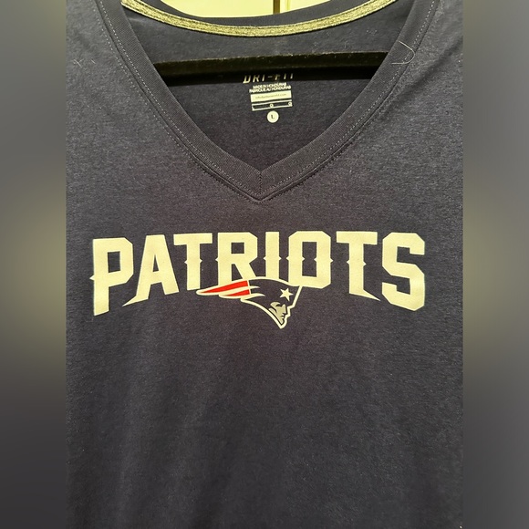 Nike Patriot’s shirt. - Picture 2 of 6
